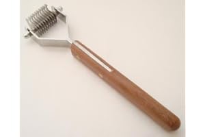 Mars Coat King, fein 10 Klingen, Holz Griff