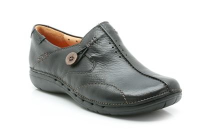 Clarks Shoes - Womens Clarks Un Loop Black Leather Everyday Shoes