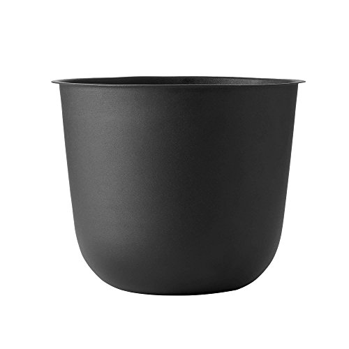 Menu 4774539 Blumen-/Pflanztopf, Metall, schwarz, 23 x 23 x 17 cm