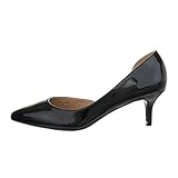 Was wäre die Modewelt ohne klassische Pumps für Damen? Sie sind zeitlos, elegant und schmeicheln jedem Fuß. Ganz schlicht und klassisch wird es mit Modellen in Schwarz, Weiß oder Beige. Wer es etwas auffälliger mag, greift zu Farben wie Blau, Grün, Rot oder Gold. Je nach Belieben gibt es die schönen Schuhe abgerundet oder spitz. Kombinierbar sind sie sowohl mit einem aufregenden Abendkleid als auch mit Röcken und bequemen Jeans.