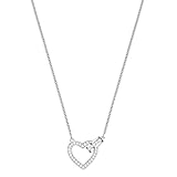 Daniel Swarovskis meisterhafte Kunstfertigkeit beim Schleifen von Kristall prägt das Unternehmen seit 1895. Seine unendliche Leidenschaft für Innovation und Design macht Swarovski zu einer der führenden Marken.