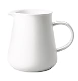 großer moderner Krug für Milch, Säfte und alle Lieblingsgetränke