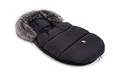 Nuestro éxito absoluto y gran orgullo: saco de dormir muy cálido, suave y suave que protege al bebé del frío, el viento y la lluvia. Se adapta a la mayoría de los carros para caminar y las góndolas de puntas profundas. Dispone de orificios para cinturones de seguridad.