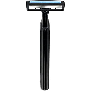 BIC 3 Action Men's Razor - Pack of 4 - Image 4