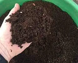 Generic Vermicompost Fertilizer Manure for Plants (2)