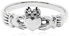 MOMOCREATURA Women's Oxidised Sterling Silver Claddagh Ring - Size M