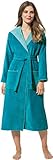 Hergestellt aus 100 % Baumwolle, sorgt der Morgenrock mit samtigem Velours an der Außenseite und saugfähigen Frottee-Schlingen in der Innenseite für ein flauschiges Tragegefühl nach dem Duschen