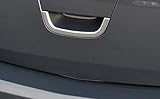 Fácil instalación con cinta adhesiva de grado automotriz que está preinstalado en la parte posterior del recorte.