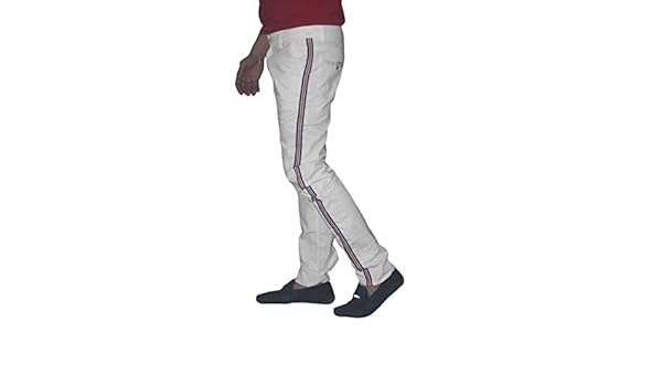 white stretchable jeans