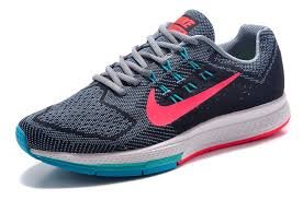 Preisvergleich Produktbild 683738-001 W NIKE AIR ZM STRUCTURE 18 (W) 37.5