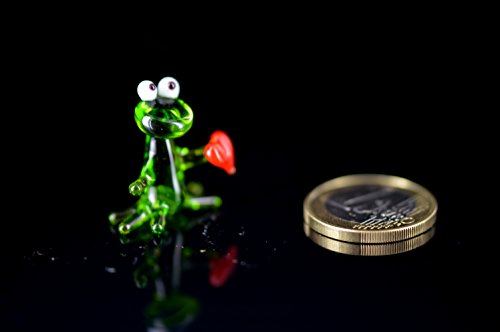 Grüner Frosch mini mit Herz – Figur aus Glas Grün – Glasfigur Deko Setzkasten Vitrine - 2