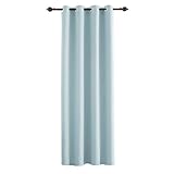 Ösenvorhang einfach an Gardinenstange aufgehängt