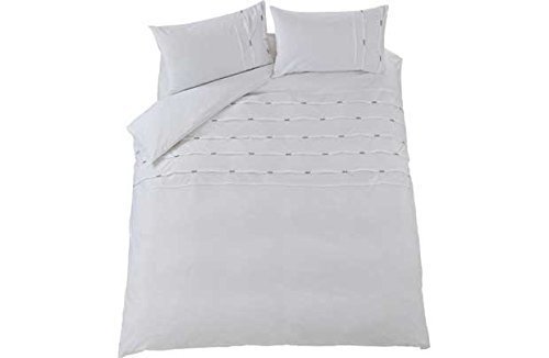 Harley Grey Pintuck Bedding Set - Kingsize.