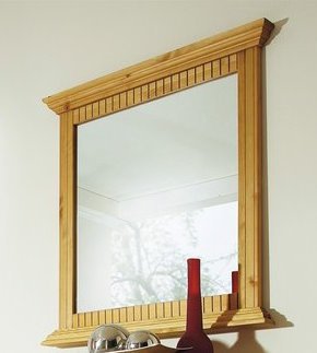 Spiegel mit Kieferholzrahmen