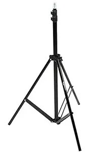 AmazonBasics Aluminum Light Stand with Case - 7 Feet