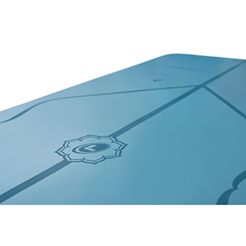 Alfombrilla de yoga de VIAJE Liforme - La mejor alfombrilla de Yoga no deslizante del mundo, ligera, portátil y ecológica, con sistema marcador de la alineación exclusivo ORIGINAL - Azul