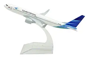 TANG DYNASTY(TM) 1:400 16cm Boeing B737 Garuda Indonesia Metal Airplane Model Plane Toy Plane Model
