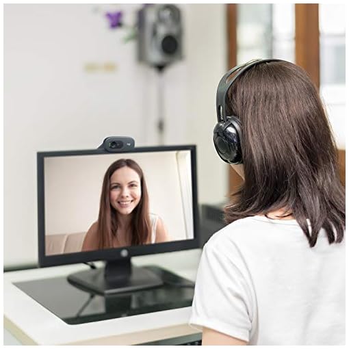 Logitech C270 HD Webcam, HD 720p/30fps, Widescreen HD Video Calling, HD Light Correction, Noise-Reducing Mic, for Skype, FaceTime, Hangouts, WebEx, PC/Mac/Laptop/MacBook/Tablet - Black - Image 3