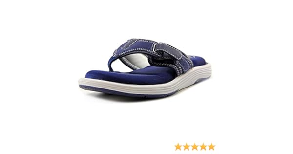 clarks collection women's olina park flip flops