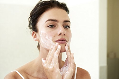 GARNIER Hautklar Anti-Pickel Wasch Gel / tägliche Gesichtsreinigung für sichtbar reinere Haut – anti bakteriell + dermatologisch getestet, 1er Pack – 200 ml - 3