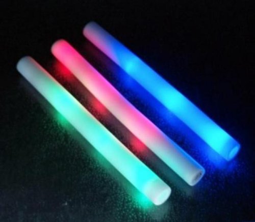48409, 4 Stück LED Leuchtstab 48 cm, aus Schaumstoff, LED Leuchtstab, mit 3 Leuchtfunktionen, Disco, Mitgebsel, Mitbringsel