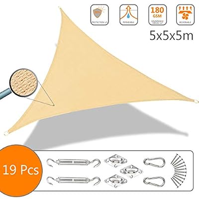 VOUNOT Voile d'ombrage Triangle avec Le Kit de Fixation | Matière résistante aéré 100% Nouveau HDPE-180g/m2 | Bloque 90% Rayons UV | Kit de Montage Inclus |Taille 5x5x5M Ivory