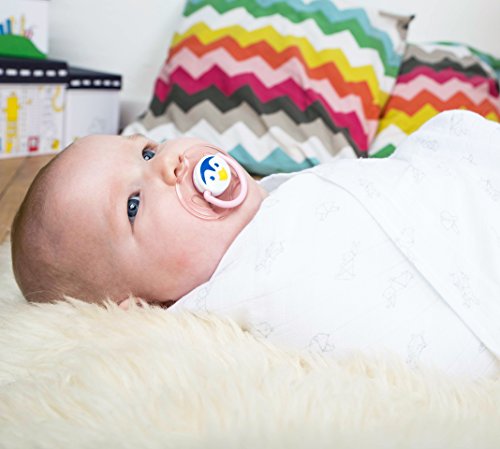 Emma & Noah Baby Pucktuch, kuschelig weich und beruhigend für Schreibabys, 120 x 120 cm, 100% Baumwolle, Weiß mit Hasen-Motiv, ideal als Puckdecke, Swaddle Blanket, Wickeltuch, Puckhilfe, Swaddle Wrap - 8