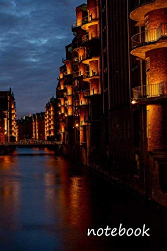 Preisvergleich Produktbild notebook: 6x9 cute lined journal / wasserschlosschen hamburg speicherstadt night