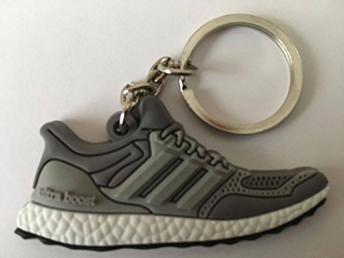Preisvergleich Produktbild Adidas Ultra Boost Schlüsselanhänger Grau-Weiß Sneaker Keychain