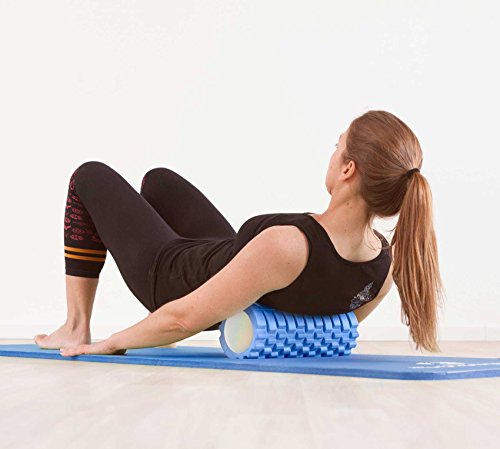 Innovative Faszienrolle / Schaumstoffrolle »Anasuya«: Massage- und Therapierolle zur Selbstmassage / hochwertige Verarbeitung & in 5 trendigen Farben(pink blau rot schwarz & lila). Die Sportrolle / Fitnessrolle ist optimal für fasziales Training des Rücken mit einer Abmessung von ca 34cm x 14cm - 4