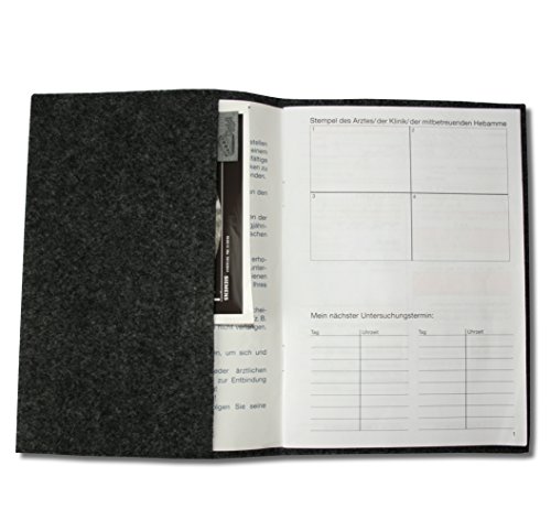 Mutterpasshülle Classic „Ein bisschen Mama…“ aus 100% Wollfilz – in deutscher Handarbeit gefertigt – - 2