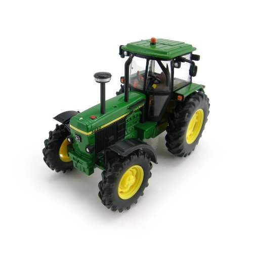 Britains Farm John Deere 3650 Tractor 1:32 scale reviews Britains Farm John Deere 3650 Tractor 1:32 scale