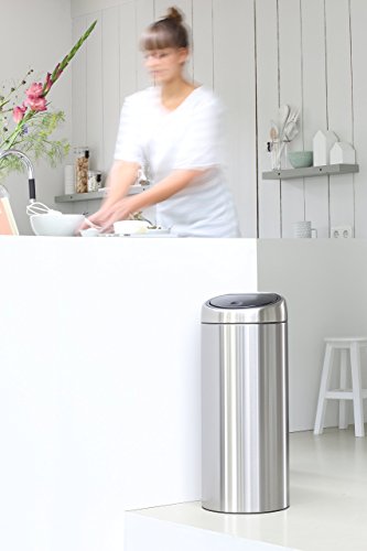 Brabantia Mülleimer mit Kunststoffeinsatz, 30 Liter, Schutz vor Fingerabdrücken Edelstahl (matt) - 8