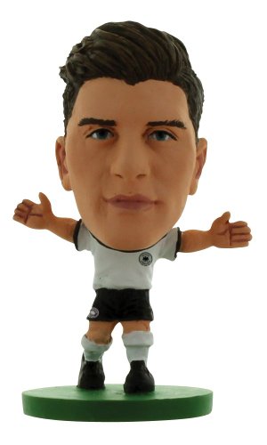 Preisvergleich Produktbild Soccer Starz SOC589 - Deutsch Nationalmannschaft Mario Gomez, Heimtrikot