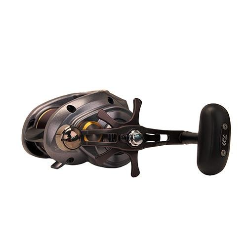Preisvergleich Produktbild Daiwa Lexa 400PWR-P Baitcastingrolle Rechtshänder