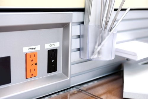 DYMO Étiqueteuse portable rechargeable LabelManager 420P hautes performances avec connexion PC/Mac DYMO Étiqueteuse portable rechargeable LabelManager 420P hautes performances avec connexion PC/Mac