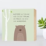 Brumm-Bär - einzigartiges Holzbild 15x15x2cm zum Hinstellen und Aufhängen, echter Fotodruck mit Spruch auf Holz - schwarz-weißes Wand-Bild Aufsteller Holz-Schild Wandschild Holzdeko zur Dekoration im Büro und Daheim oder als Geschenk Mitbringsel Geschenkidee zum Umzug Einzug Geburtstag Hochzeit für Freundin Mutter Schwester Familie ... Poster Kunst-Druck Home Deko - frech wild wunderbar