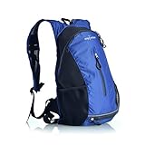 VERLÄSSLICH - Unser Rucksack besteht aus reiß- und regenfestem Material und wird Dir ein treuer Begleiter sein. Das Volumen von insgesamt 20 L sorgt dafür, dass Du auf nichts verzichten musst - egal, ob es sich um den täglichen Weg zur Arbeit oder dein nächstes Abenteuer handelt.