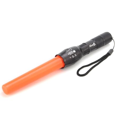 ULTRAFIRE C8 Lampe De Poche Tactique LED 1000 Lumens élevés, Mini Lampe De Poche 5 Modes, étanche IPX6, Avec Chargeur Et UFB18, Pour Urgence, Camping, Transport Quotidien