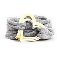 Armband Wickelarmband aus Stoff weich hellgrau oder in Wunschfarbe mit zwei Herzen in silber und gold individuelle Geschenke mit Liebe Geschenke zum Muttertag