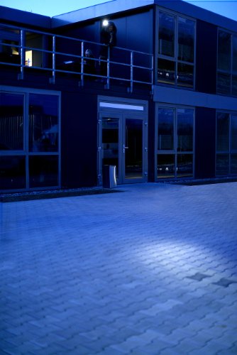 Lunartec LED-Taschenlampe TL-524 ultrahell mit Aluminiumgehäuse, 5 W - 4