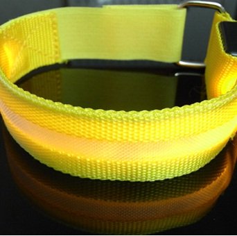 ShineVGift LED Sports Armband Flashing Safety Light for Running, Cycling or Walking At Night Set of 2