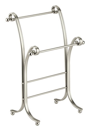mDesign Handtuchständer – praktisches Badzubehör zum Aufhängen von zwei kleineren Handtüchern, ideal für den Waschtisch – Handtuchhalter ohne Bohren – rostfrei – Farbe: Silber - 3