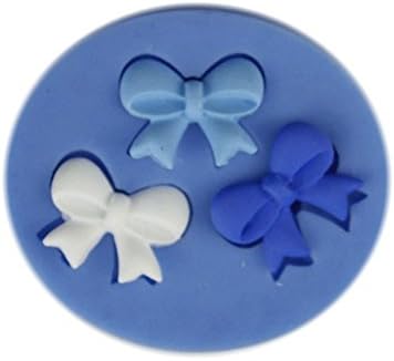 Trendy 3D Resin Flower Shaped Chocolate Mold Food Grade Plastic Candy Ice Soap Fondant Cake Mould Random Color