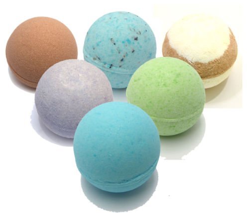 Bee Beautiful 6 X 65g Bath Bombs (approximately 5cm diameter) (Boys)