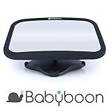 MANTENGA LA CALMA CUANDO CONDUZCA SOLO CON SU BEBÉ - mantenga el contacto visual con su bebé mientras conduce, cuando el pequeño está sentado en sentido contrario a la marcha, para que no tenga que preocuparse por la falta de visión. En cuestión de segundos sabrá si tiene que parar y aparcar para atender al bebé, o si su pequeño está tranquilo y feliz durante el trayecto. El retrovisor Babyboon está diseñado para adaptarse a todos los vehículos. Basta con instalarlo en el reposacabezas del asi
