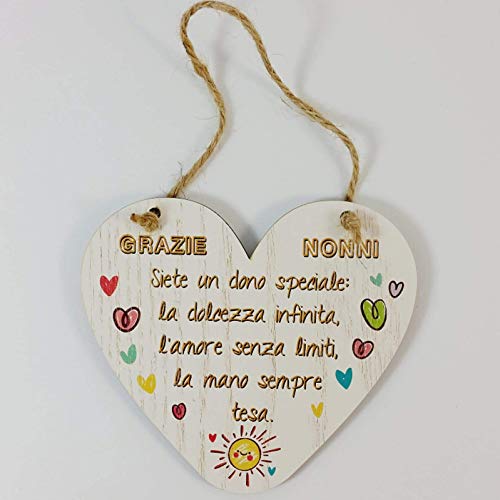 Targa quadretto Festa dei nonni in legno naturale o bianco mis. Cm. 12x11 con dedica ai nonni dal nipotino. Decorato con simpatici disegni colorati. Possibilità di inserire i nomi dei nipotini sul retro.