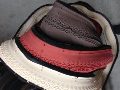 Preisvergleich Produktbild Divers Zweiradreifen Reifen 28x1 1 / 2 (40-635)