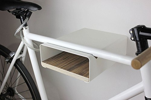 Fahrrad Wandhalterung – V Shelf in elegantem Design – pulverbeschichtetes Aluminium und eine Multiplex Platte setzen Dein Fahrrad an diesem Wandhalter perfekt in Szene – optimal für Zuhause weiß – verschiedene Regalböden – 24 x 30 x 10 cm - 2