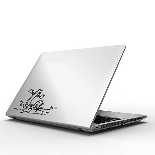 Calvin and Hobbes Walking on Log Aufkleber fur Macbook - 3